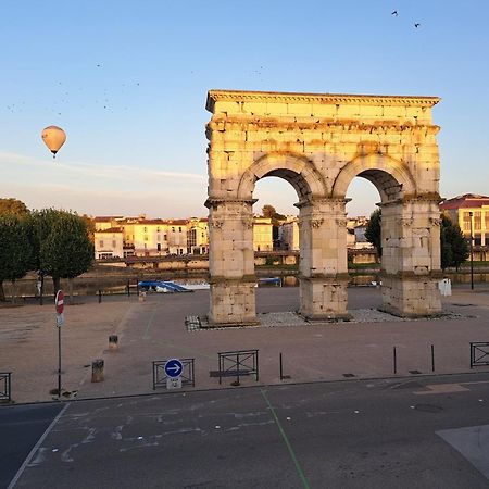 Loft Vue Imprenable Sur Le Vieux Saintes Apartamento Exterior foto